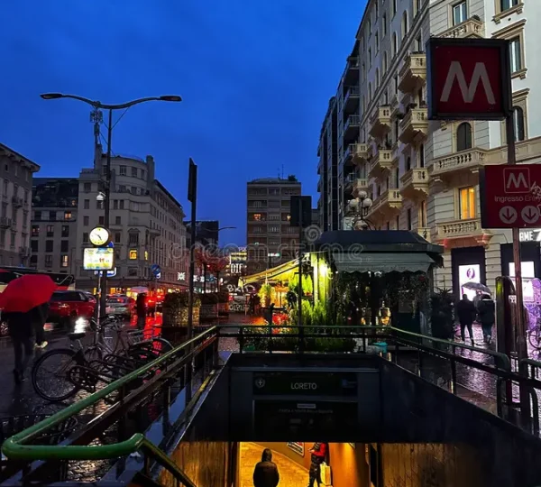 sunday-evening-corso-buenos-aires-milan-major-street-north-eastern-italy-over-shops-outlets-features-265185288